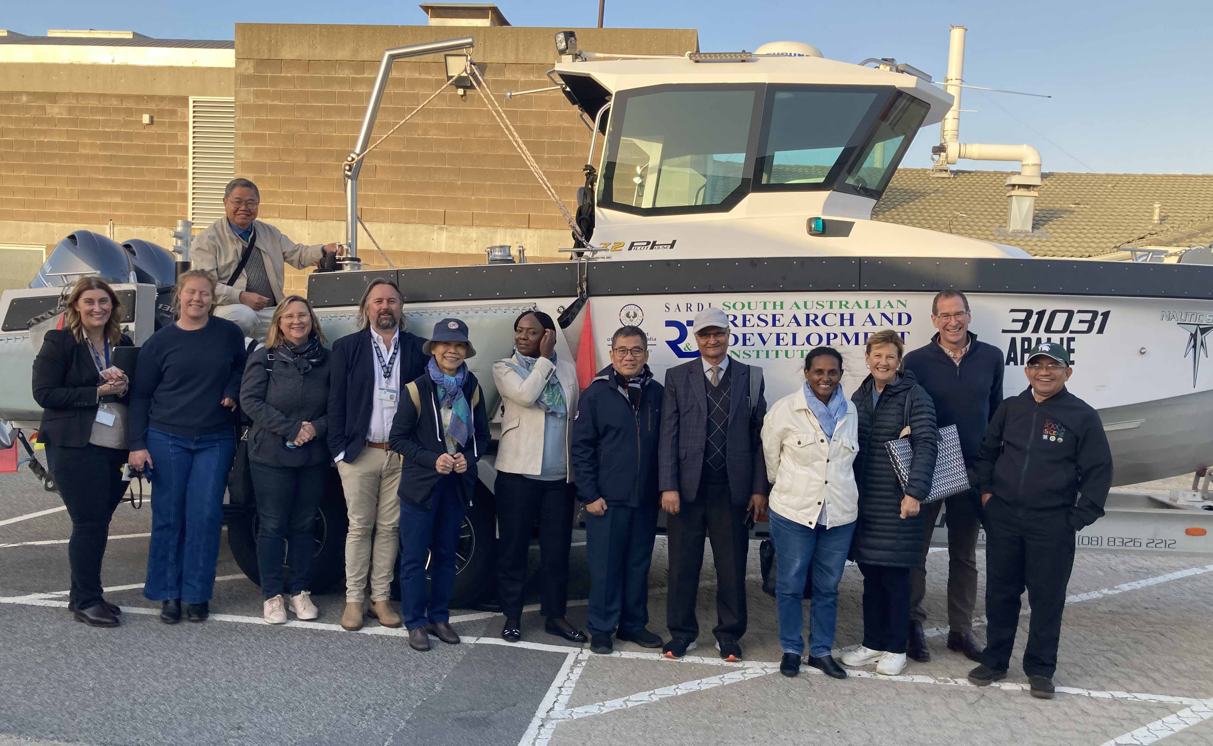 The Council toured The South Australian Aquatic Sciences Centre, a purpose-built marine and freshwater research facility and home to the aquatic sciences research division of the South Australian Research and Development Institute.